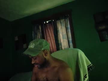 Djopenwide Chaturbate stream image from December 13, 2025