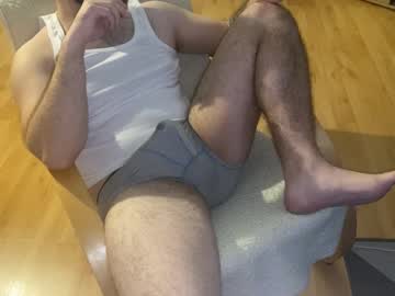 Hundick696 Chaturbate stream image from December 13, 2025