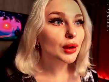 Wounded_Goddess Chaturbate stream image from December 13, 2025