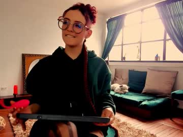 Heliconiavannucci Chaturbate stream image from December 13, 2025