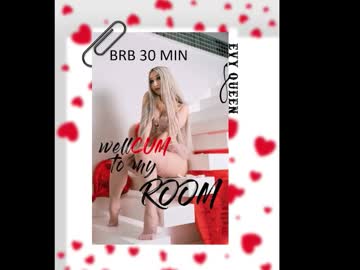 Luxurycatblond Chaturbate stream image from December 13, 2025
