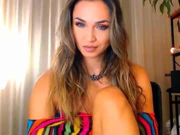 Alexandrawooow Chaturbate stream image from December 13, 2025