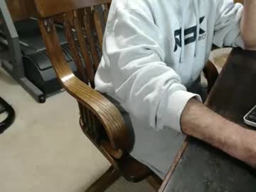 Billy471 Chaturbate stream image from December 13, 2025