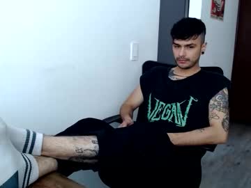 Chris_Demolisher Chaturbate stream image from December 13, 2025