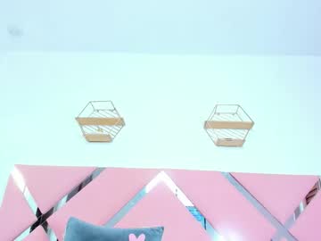 Nahomygrey_ Chaturbate stream image from December 13, 2025