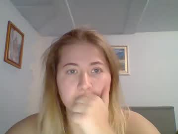 Jenni_Kristal Chaturbate stream image from December 13, 2025