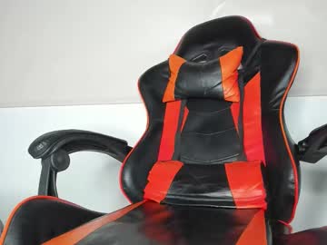 Melissaalcapone Chaturbate stream image from December 13, 2025