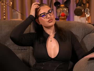 Mistresskellykent Chaturbate stream image from December 13, 2025