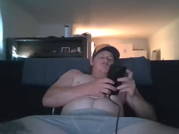Chillstihl1111 Chaturbate stream image from December 13, 2025