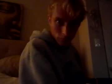 Homelessblondie Chaturbate stream image from December 14, 2025
