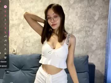 Heytomato Chaturbate stream image from December 14, 2025