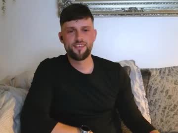 Youzername2 Chaturbate stream image from December 14, 2025