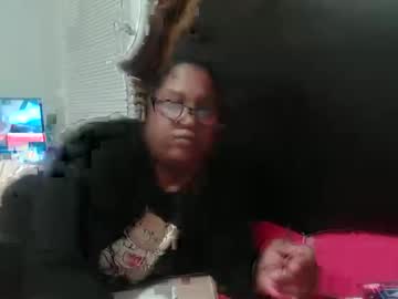 Cinammonblaze Chaturbate stream image from December 14, 2025