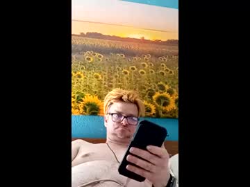 Daddyvybes Chaturbate stream image from December 14, 2025