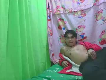 Peteresmitd17 Chaturbate stream image from December 14, 2025