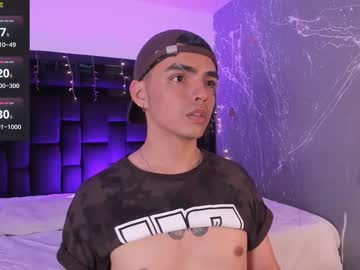 Nicokingg_ Chaturbate stream image from December 14, 2025