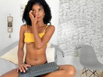 Canhela1 Chaturbate stream image from December 14, 2025