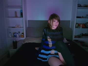 Femboyflowers Chaturbate stream image from December 14, 2025