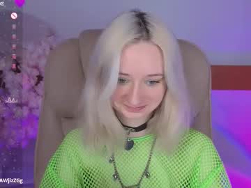 Katia_Kim Chaturbate stream image from December 14, 2025