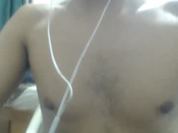 Snackontime19 Chaturbate stream image from December 14, 2025