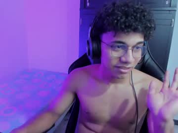 Luke_Marshall Chaturbate stream image from December 14, 2025