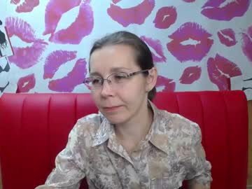 Daisyedit Chaturbate stream image from December 14, 2025