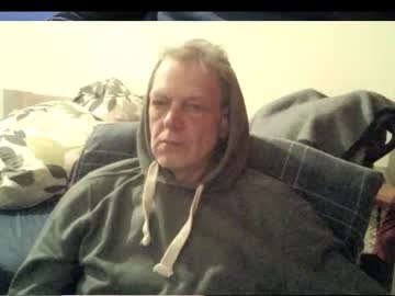 Bremer64 Chaturbate stream image from December 14, 2025