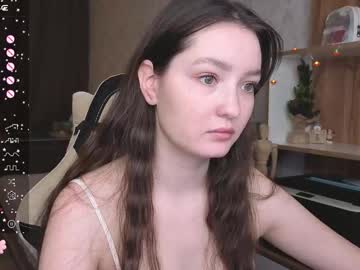 Fairy_M00n Chaturbate stream image from December 14, 2025