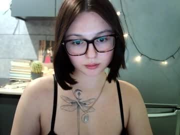 Sweet_Bella1318 Chaturbate stream image from December 14, 2025
