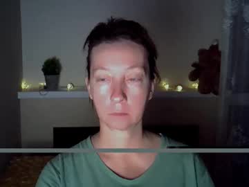 Madaamtang Chaturbate stream image from December 14, 2025