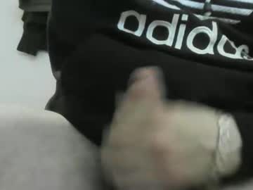Thegogoa Chaturbate stream image from December 14, 2025