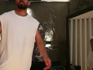 Dann_Saenz Chaturbate stream image from December 14, 2025