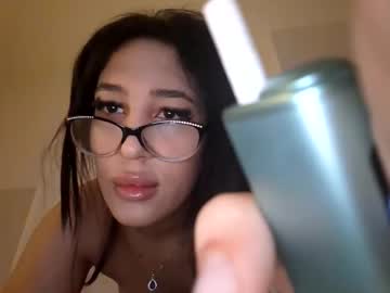 Bya_Secret Chaturbate stream image from December 14, 2025
