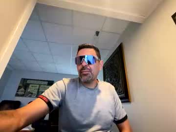 Roblatino12 Chaturbate stream image from December 14, 2025