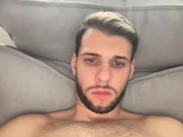 Leozinhohd Chaturbate stream image from December 14, 2025