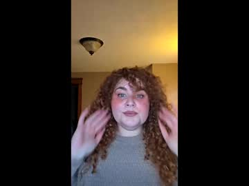 Lenabeaney Chaturbate stream image from December 14, 2025