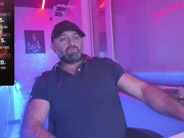 Magabear Chaturbate stream image from December 14, 2025