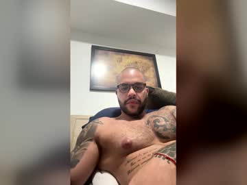 Medellindrak Chaturbate stream image from December 15, 2025