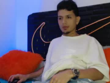 Andersonz98 Chaturbate stream image from December 15, 2025