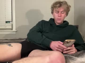 Clydeaustin Chaturbate stream image from December 15, 2025