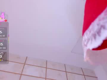 Roxylior Chaturbate stream image from December 15, 2025