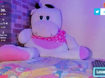 Isaac_Winter_ Chaturbate stream image from December 15, 2025