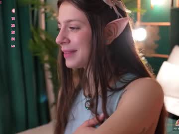 Naomimur Chaturbate stream image from December 15, 2025