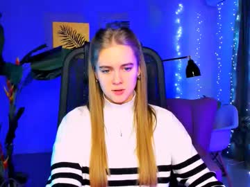Junewoods Chaturbate stream image from December 15, 2025