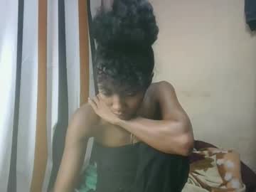 Ninaeaa Chaturbate stream image from December 15, 2025