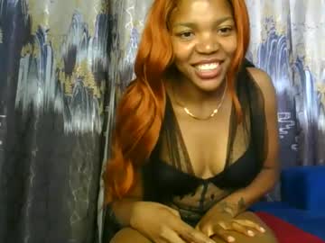 Cloe_Mae Chaturbate stream image from December 15, 2025