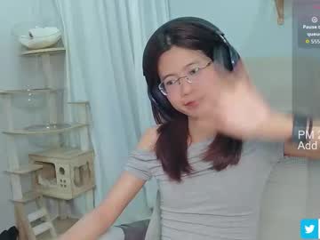 Daisybean Chaturbate stream image from December 15, 2025