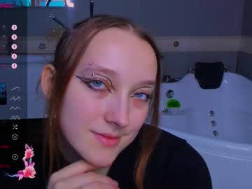 Laura_Kelley1 Chaturbate stream image from December 15, 2025