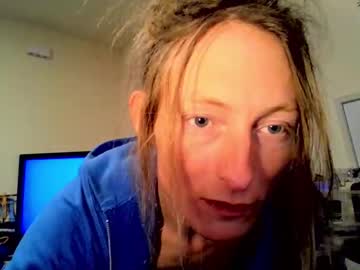 Couchfireplace Chaturbate stream image from December 15, 2025