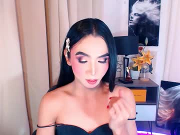 Michaelagoddess Chaturbate stream image from December 15, 2025